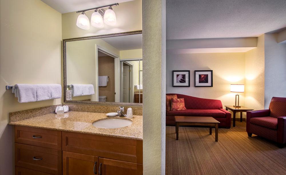 Residence Inn By Marriott Halifax Downtown Exteriör bild