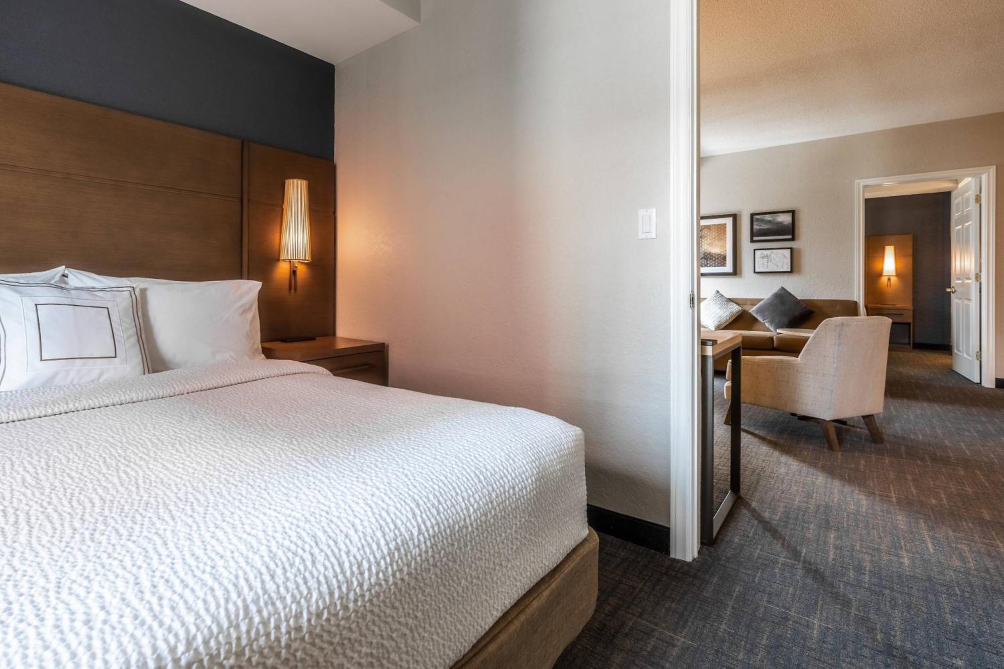 Residence Inn By Marriott Halifax Downtown Exteriör bild